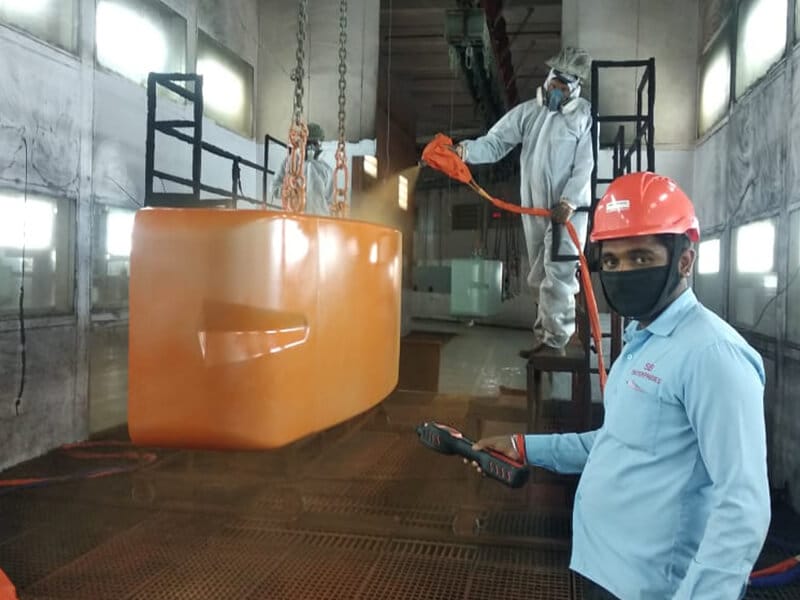 paint booth workers thumbnail